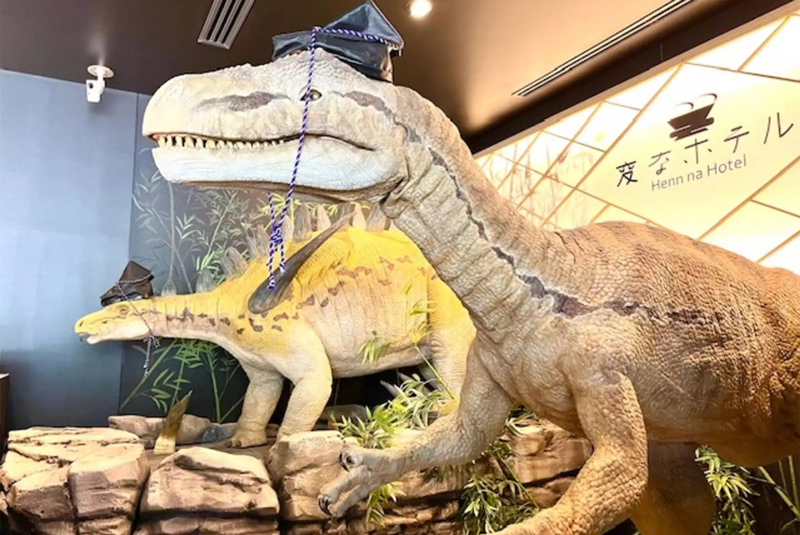Hi-Tech-Hotels_Henn-Na-Hotels_Tokyo-Nishikasai-Dinosaur-Check-In